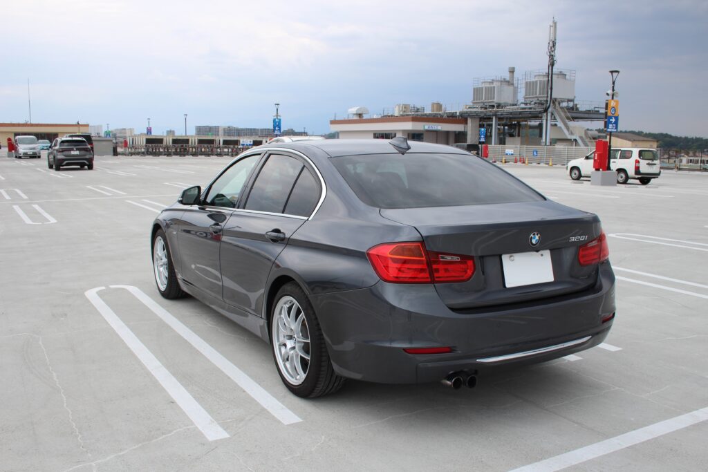 bmw328i_rear